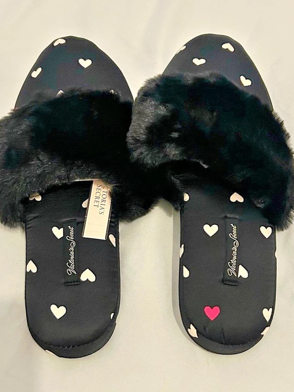 Victoria's Secret Faux Fur Slide Slipper Black Heart Print